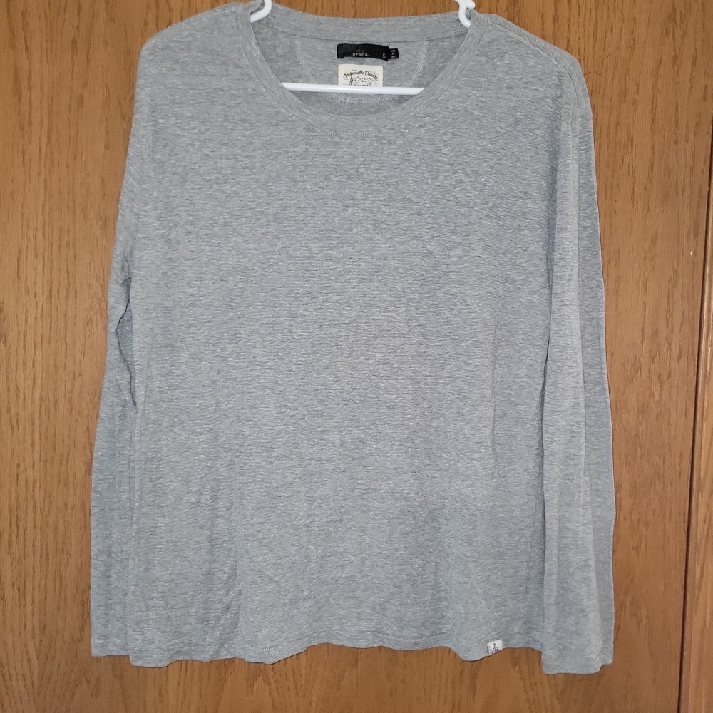 Womens PrAna Small Gray Long Sleeve Top